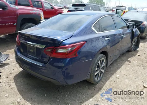 2017 Nissan Altima 2.5 Sr из США, поврежденный, VIN 1N4AL3AP8HC269162